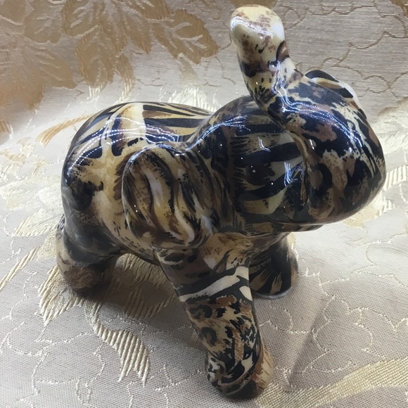Vintage La Vie Safari Patchwork Ceramic Elephant / Trunk Up Figurine - Picture 2 of 9